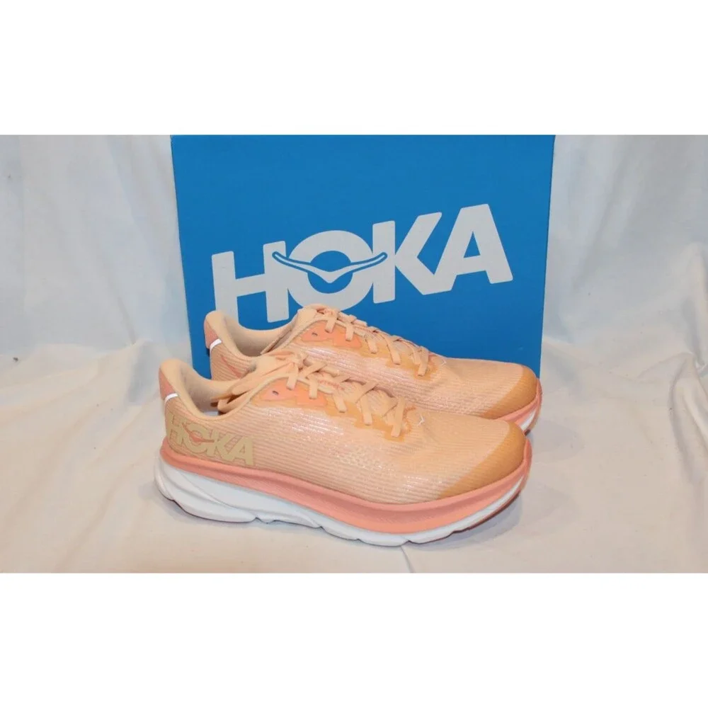 HOKA Clifton 9 Youth 6 Women's 7.5 Running Athletic Sneakers NEW CPW Coral